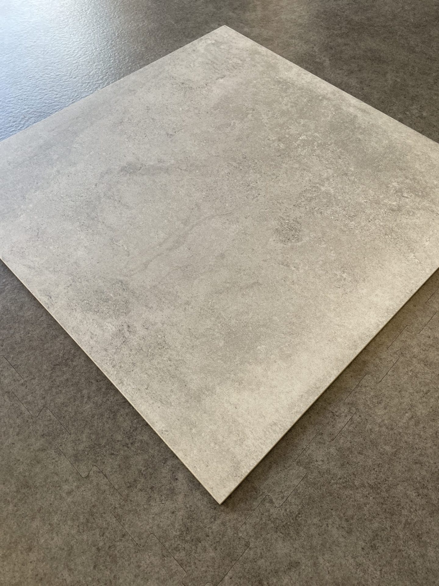 60x60 TRIBECATILE GRIS RECTIFIE / m² – Image 4