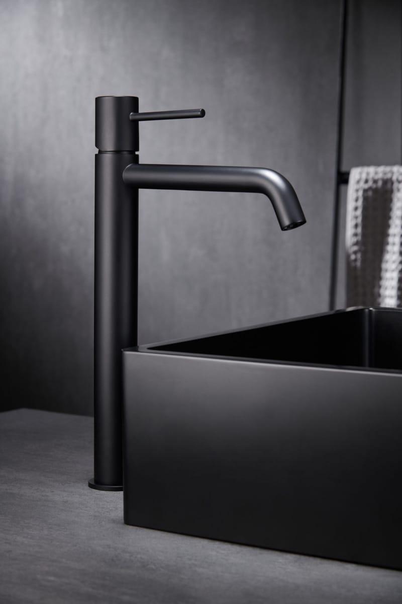 MITIGEUR LAVABO MONZA HAUT NOIR MAT – Image 3